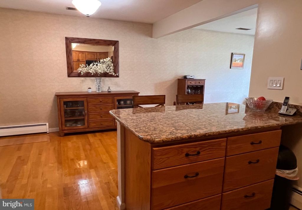 9 PASADENA DRIVE, HAMILTON TOWNSHIP, NJ 08619 — photo 5