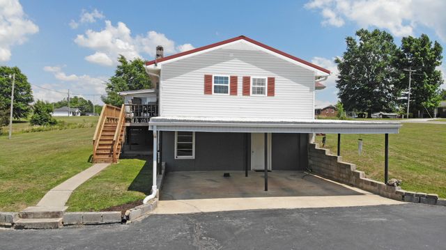 2065 Austin Rd, Lafayette, TN 37083