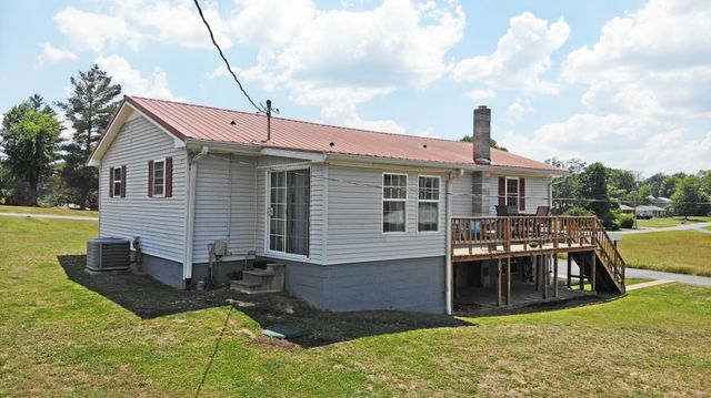 2065 Austin Rd, Lafayette, TN 37083