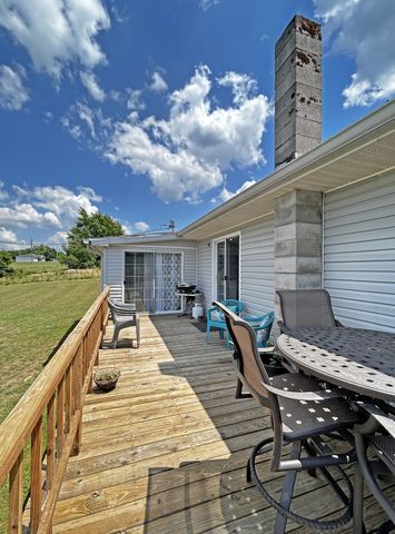 2065 Austin Rd, Lafayette, TN 37083