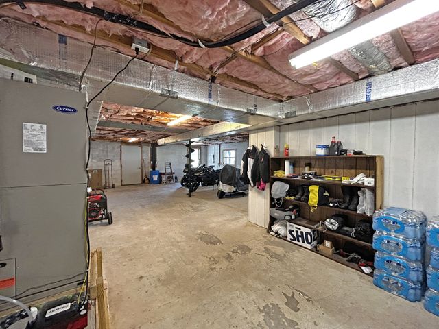 2065 Austin Rd, Lafayette, TN 37083