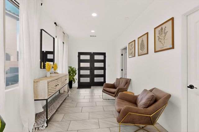 3930 Jaxson Lane, Santa Fe, NM 87507