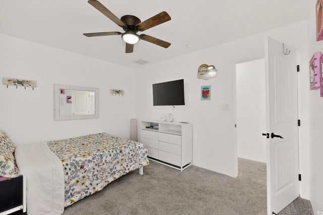 3930 Jaxson Lane, Santa Fe, NM 87507