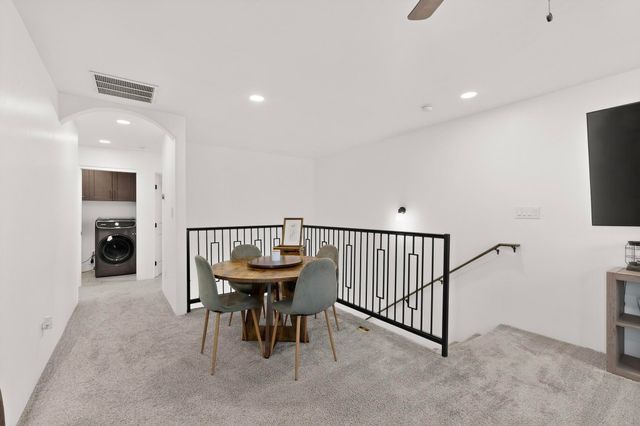 3930 Jaxson Lane, Santa Fe, NM 87507