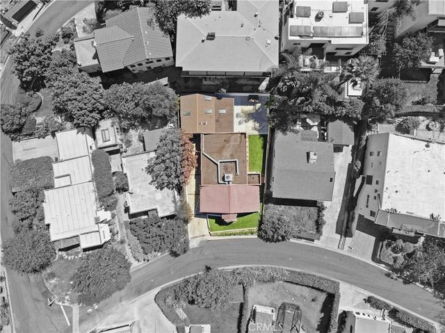 1222 Princeton Drive, Glendale, CA 91205