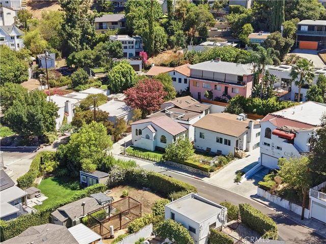1222 Princeton Drive, Glendale, CA 91205