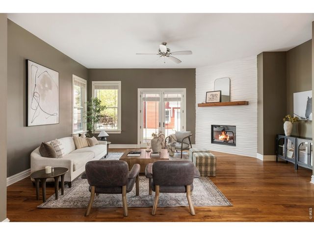 1020 Confidence Dr, Longmont, CO 80504
