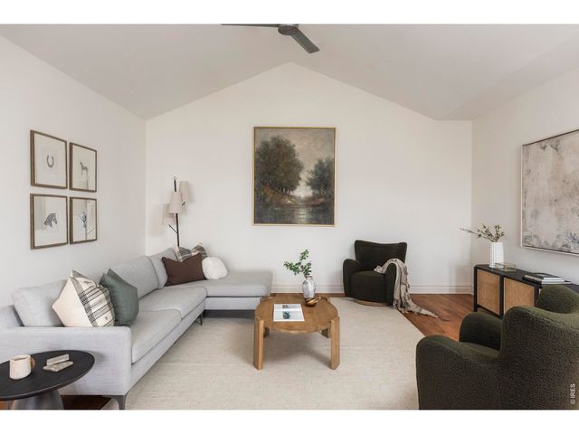 1020 Confidence Dr, Longmont, CO 80504