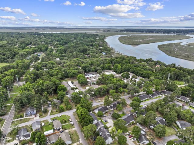 500 Cedar Grove Circle, Beaufort, SC 29902