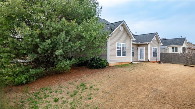 2 Ivory Arch Court, Simpsonville, SC 29681