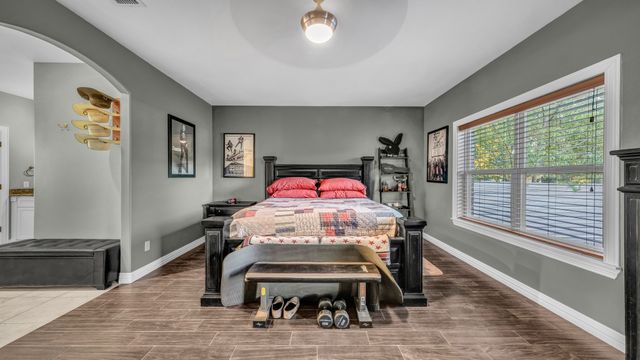 200 Waynell Street, White Settlement, TX 76108