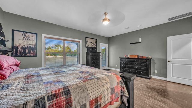 200 Waynell Street, White Settlement, TX 76108