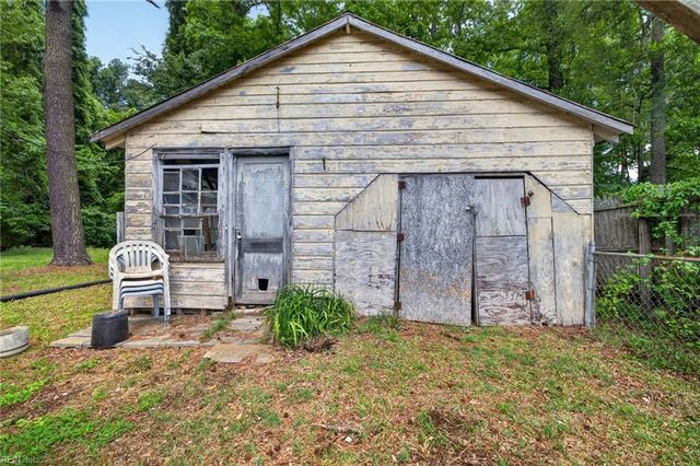 169 Lummis RD, Suffolk, VA 23434