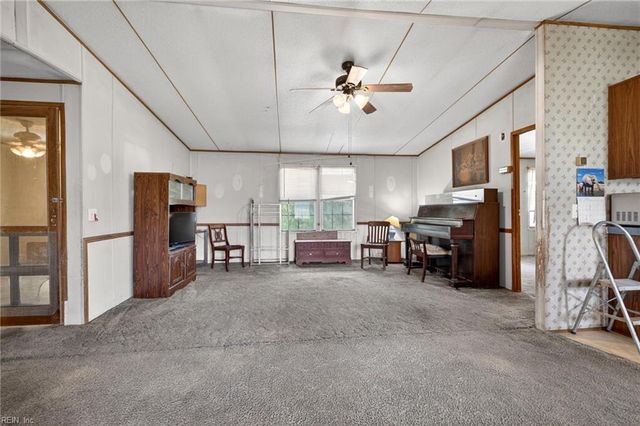 169 Lummis RD, Suffolk, VA 23434
