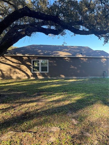 911 Heron Lane, Rockport, TX 78382