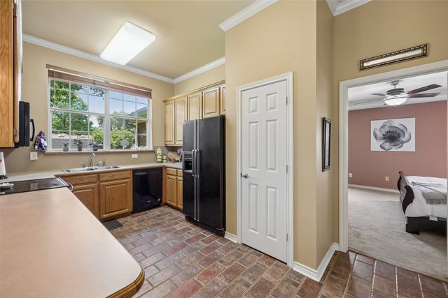 621 W Windsor Drive, Denton, TX 76207