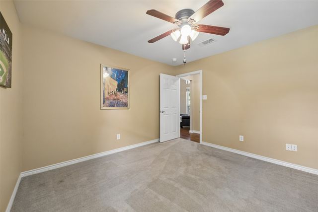 621 W Windsor Drive, Denton, TX 76207