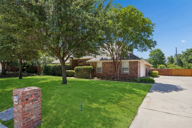 621 W Windsor Drive, Denton, TX 76207