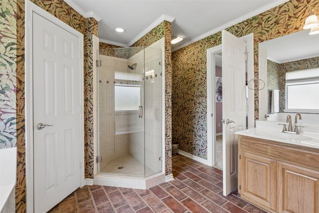 621 W Windsor Drive, Denton, TX 76207