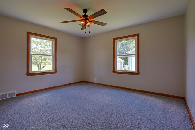 2341 Indiana Avenue, Columbus, IN 47201