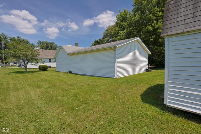 2341 Indiana Avenue, Columbus, IN 47201