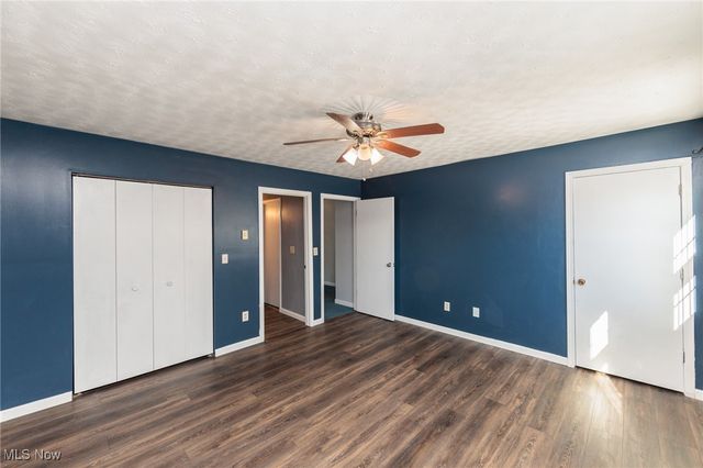 9852 Colfax Drive, Columbia Station, OH 44028