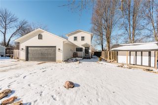 9852 Colfax Drive, Columbia Station, OH 44028