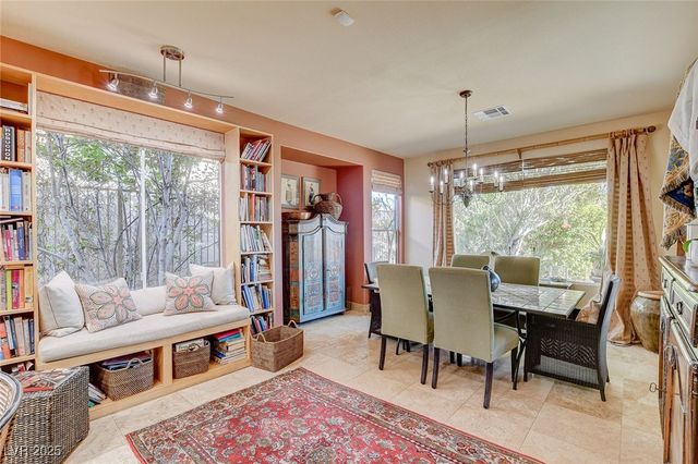 5152 Vincitor Street, Las Vegas, NV 89135