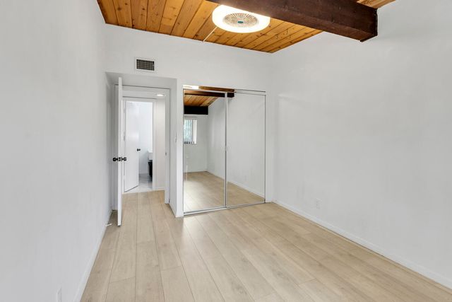 720 E Coco Plum Circle 5, Plantation, FL 33324