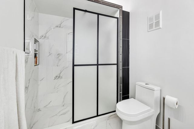 720 E Coco Plum Circle 5, Plantation, FL 33324