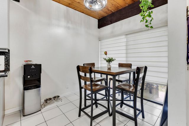 720 E Coco Plum Circle 5, Plantation, FL 33324