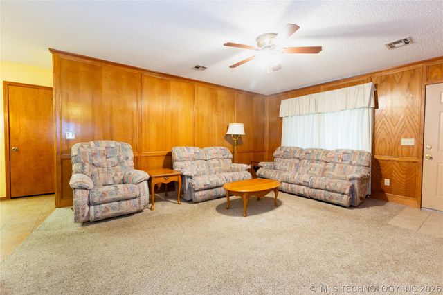 501 NE 6th Street, Stigler, OK 74462