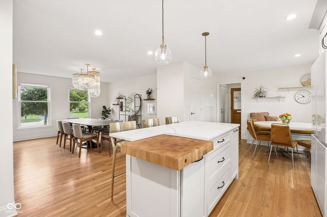 12865 Limberlost Drive, Carmel, IN 46033