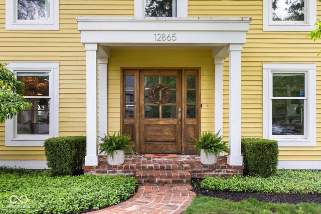12865 Limberlost Drive, Carmel, IN 46033