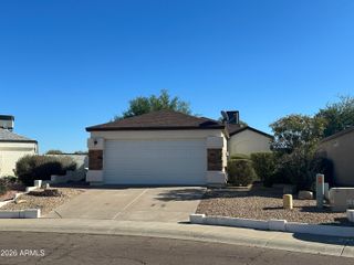 24839 N 40TH Avenue, Glendale, AZ 85310
