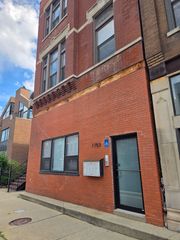 1753 W Augusta Avenue 1F, Chicago, IL 60622