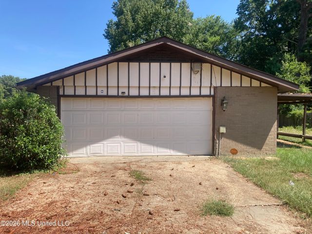 5856 Cypress Trail, Jackson, MS 39211
