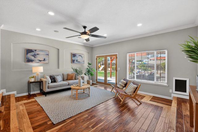 4205 Engle Rd, Sacramento, CA 95821