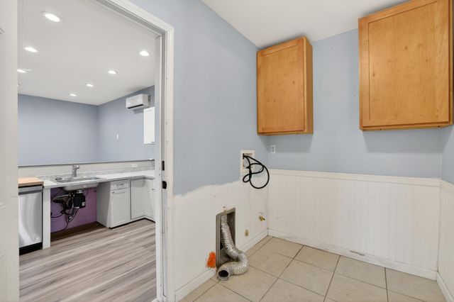 4205 Engle Rd, Sacramento, CA 95821