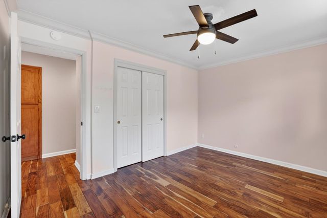 4205 Engle Rd, Sacramento, CA 95821