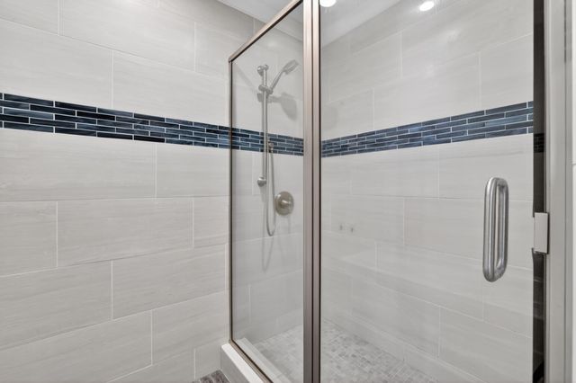 4205 Engle Rd, Sacramento, CA 95821