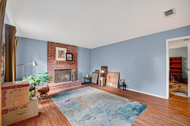 15927 Eastcape Drive, Houston, TX 77598