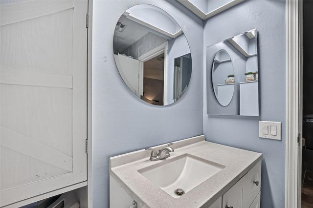 15927 Eastcape Drive, Houston, TX 77598