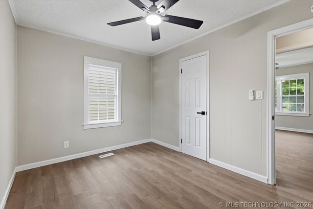 5011 S 31st West Avenue, Tulsa, OK 74107