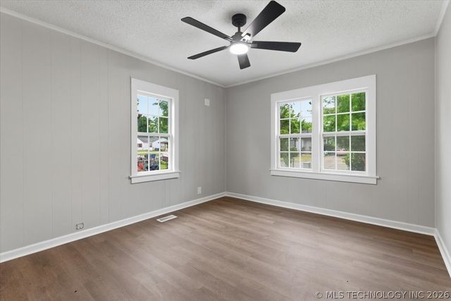 5011 S 31st West Avenue, Tulsa, OK 74107