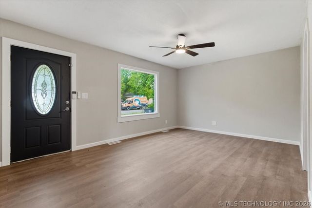 5011 S 31st West Avenue, Tulsa, OK 74107