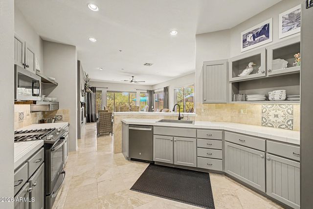 41701 N GOLF CREST Road, Anthem, AZ 85086