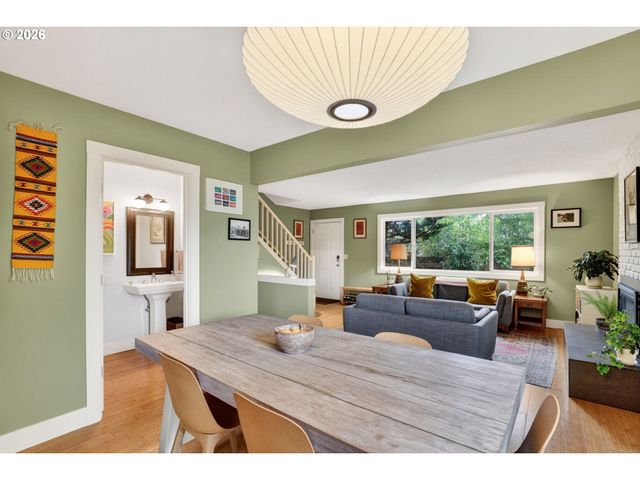 3709 Se 33RD Ave, Portland, OR 97202