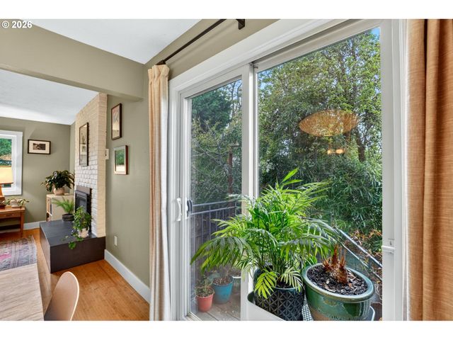 3709 Se 33RD Ave, Portland, OR 97202