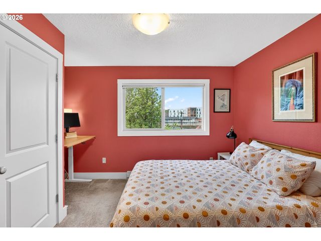 3709 Se 33RD Ave, Portland, OR 97202